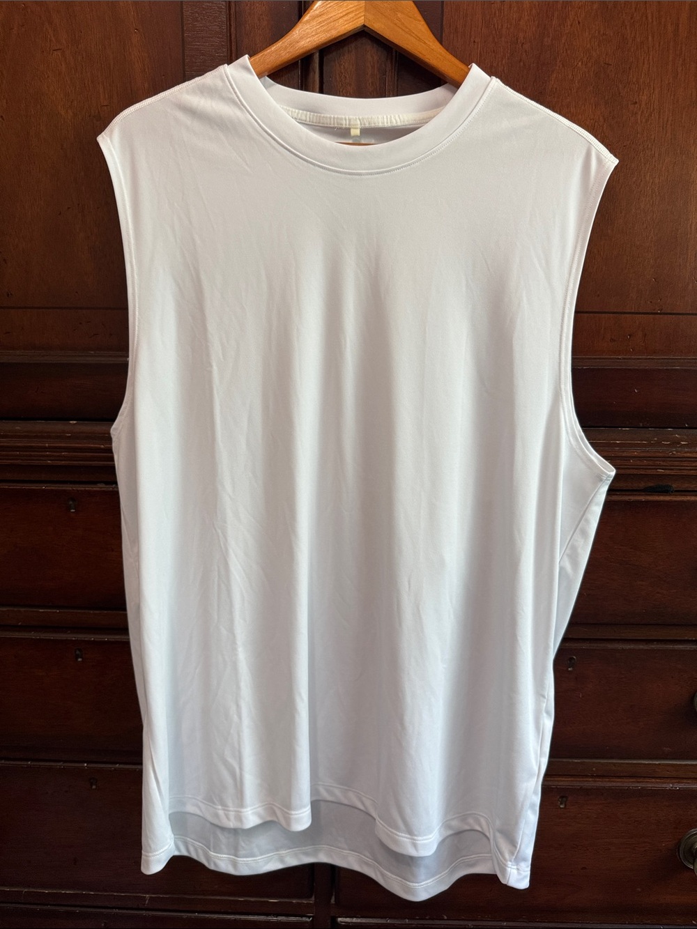 Men’s Large H&M DryMove Black & White Activewear Top